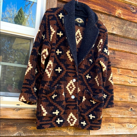 Vintage Jackets & Blazers - Vintage Brown & Black Aztec Sherpa Coat